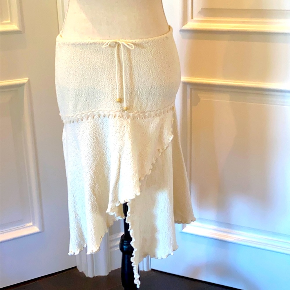 Super soft asymmetrical skirt